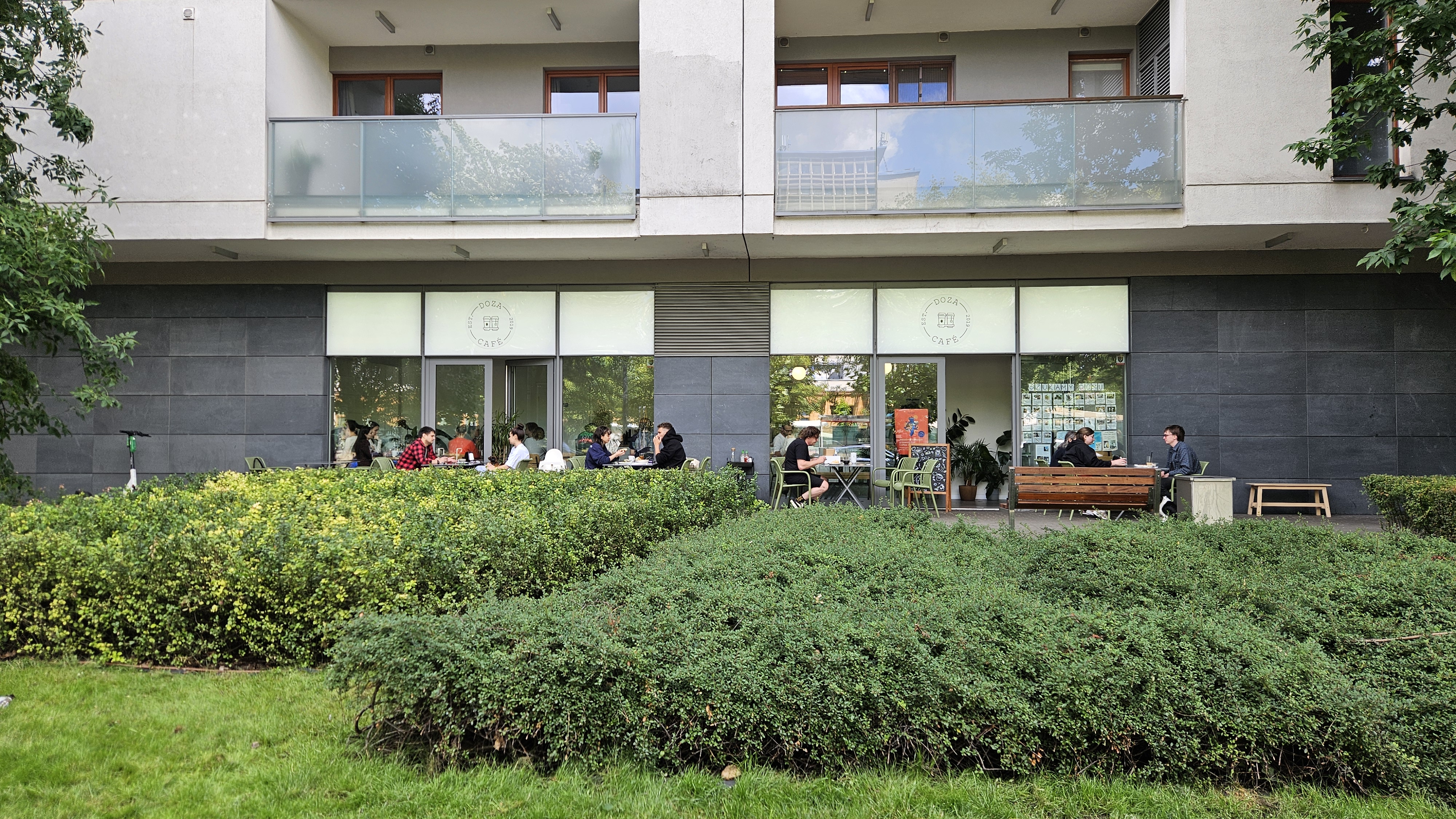 Kawiarnia cafe doza ogródek