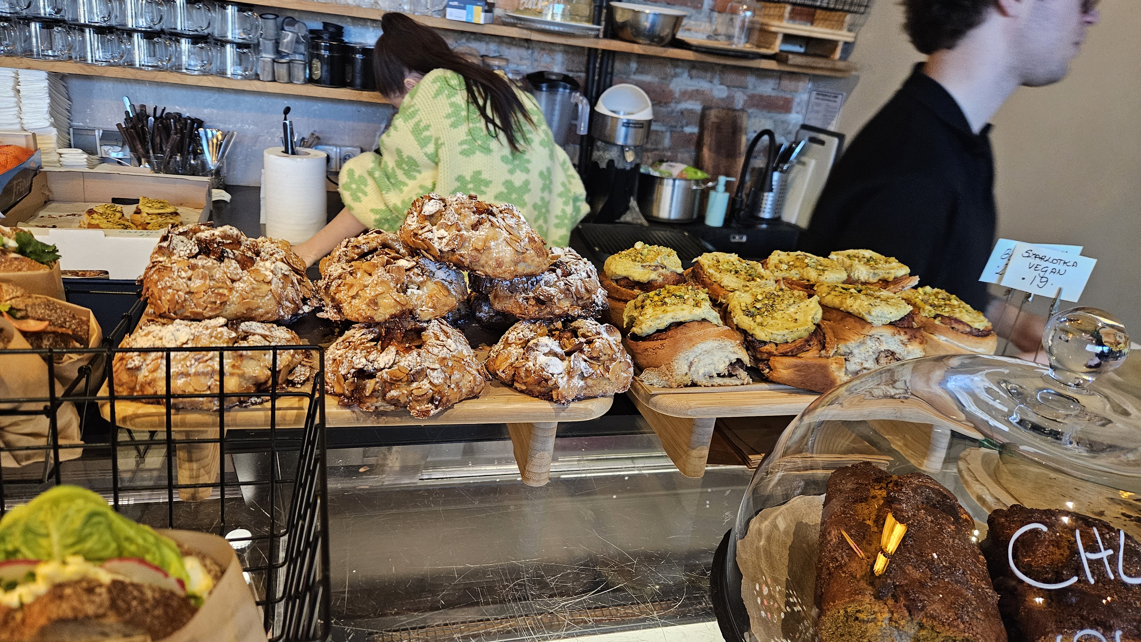 ciasta Na Bank Speciality Coffee – miejsce spotkań na Placu Bankowym